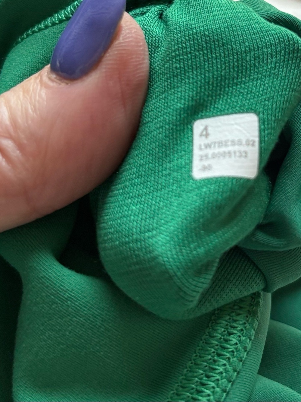 Lululemon Align High Rise Shorts 6" Size 4 Kelly Green Emerald - Picture 3 of 4